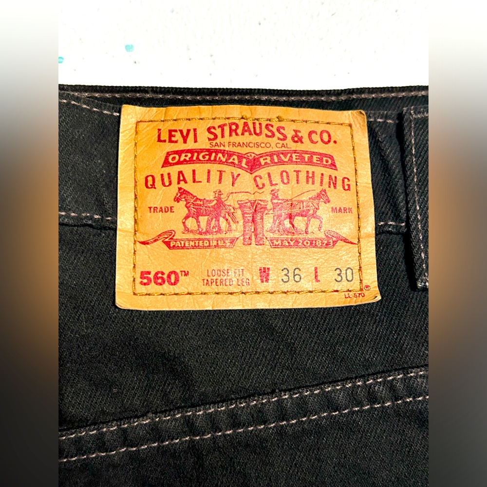 Levi’s 560 relaxed fit jeans